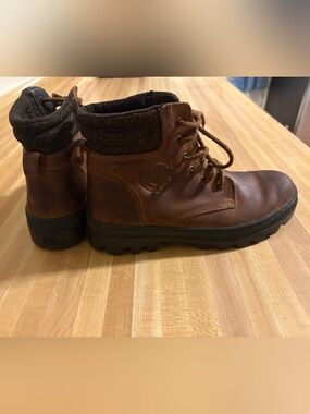 Palladium urban boots